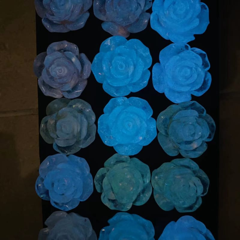 Clearance price: Luminous transparent crystal roses, DIY decoration parts