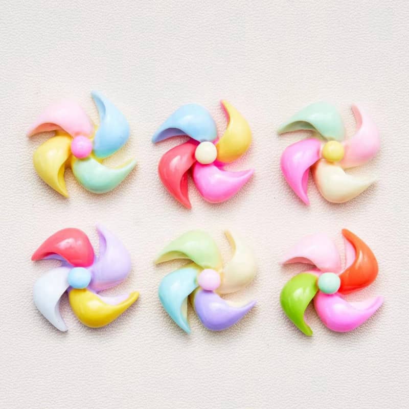 風車かざぐるまデコパーツ可愛いくるくるペン作れますよ～